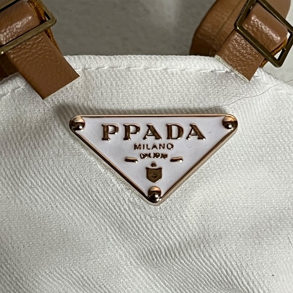 Designer Overalls Bucket Hat 2 Piece Outfit For Labubu White - Picture 7 of 9